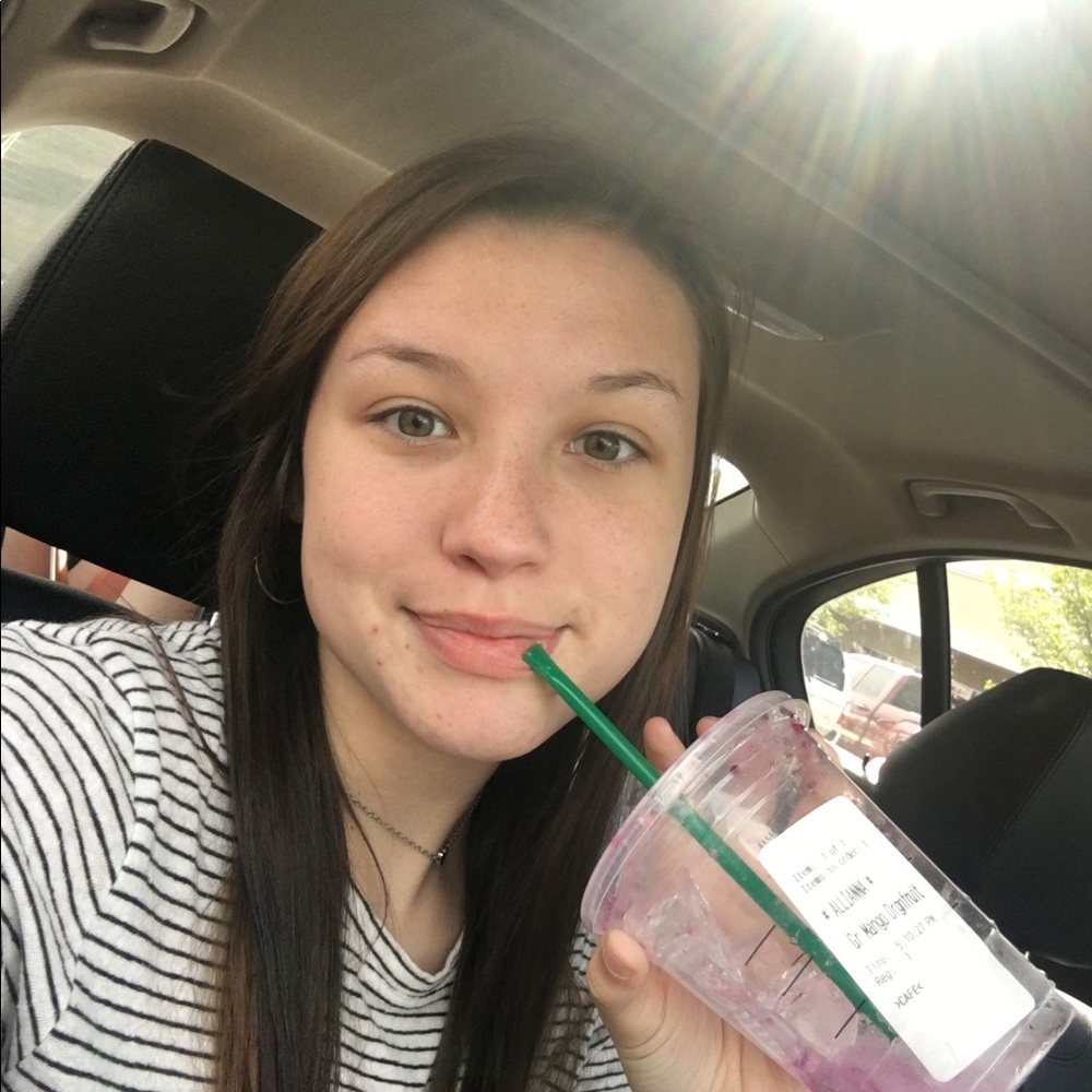 Meet your Posher, Allianna